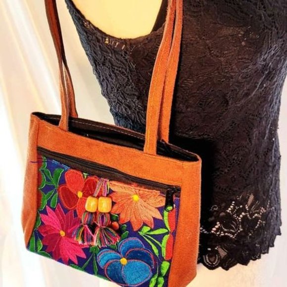 Embroidered Fabric Purse Tote Bag Floral  For Travel Cosmetics Zip Top - Picture 4 of 7